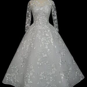 Preloved US 16-18 Anna Augusta Embroidered Lace Bridal Gown